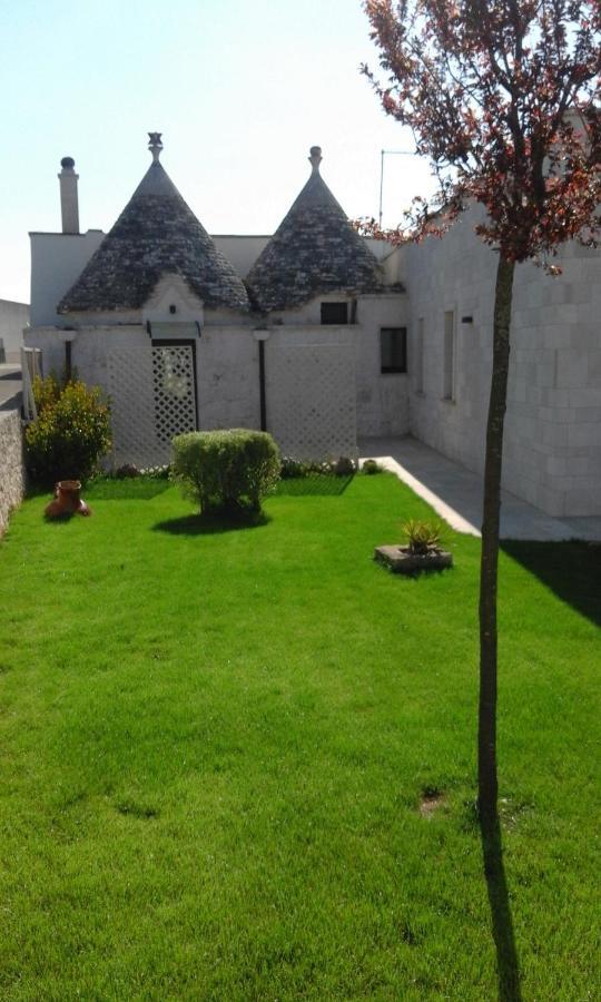 Trullo Sonia Nella Valle D'Itria Di Cisternino Villa Bagian luar foto